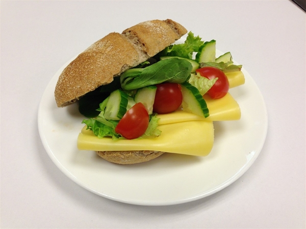 Br.belegen kaas + rauwkost